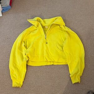 Lululemon yellow scuba